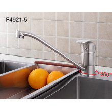 F4921-5 Смеситель для кухни поворотный гусак 25см, картридж 40мм с гайкой FRAP 4921-5 Сатин